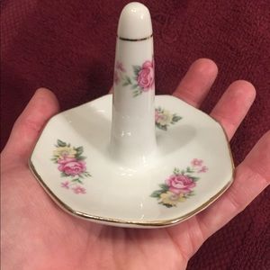 Vintage Floral Ring Holder